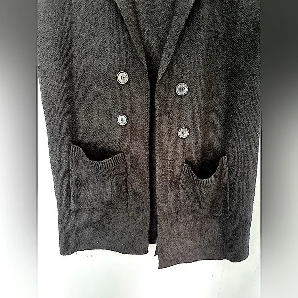 NWOT Black Sleeveless Knit Vest with Button Decor & Pockets Size XL - Picture 6 of 10